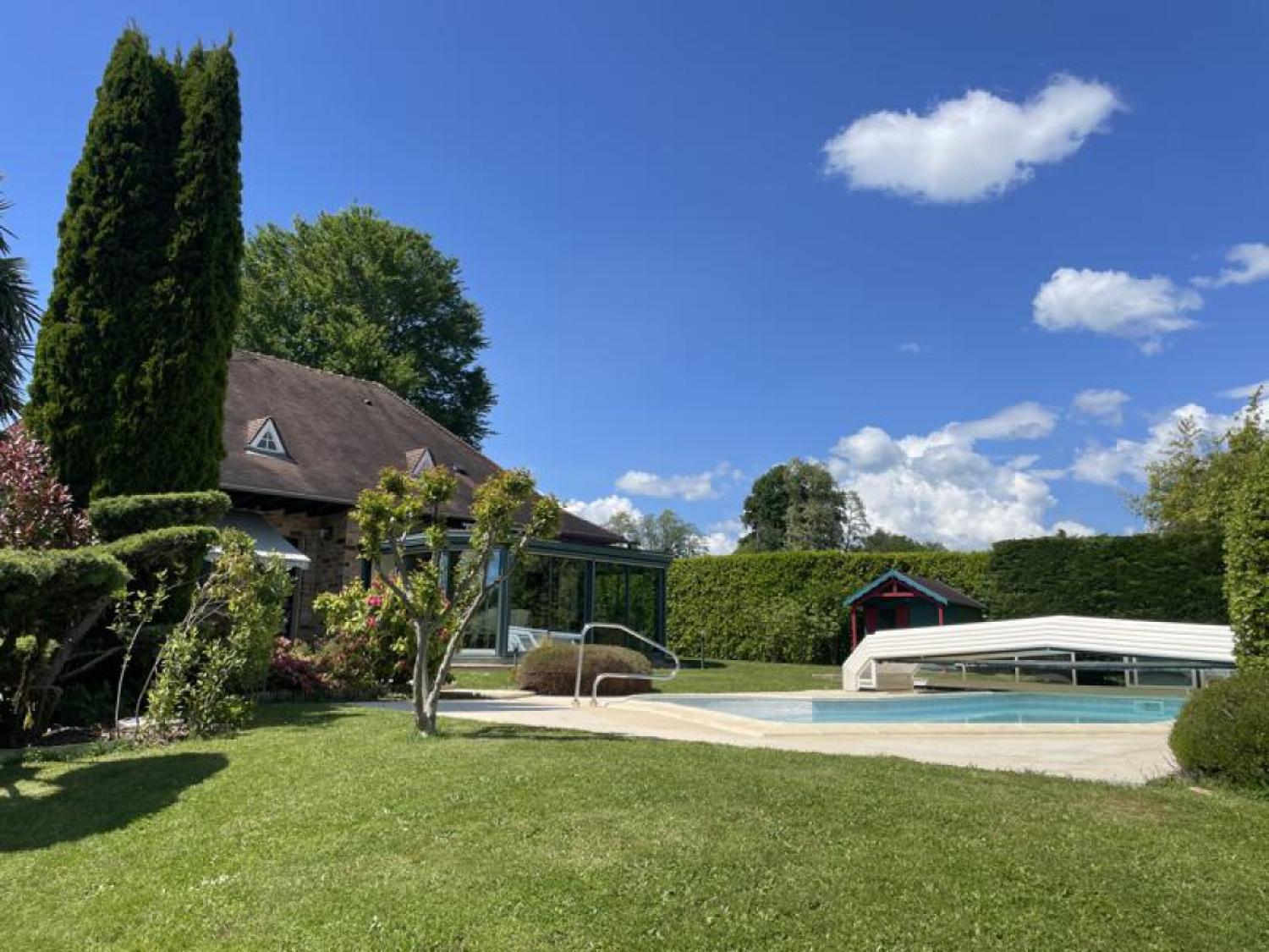te koop vrijstaand huis Troche Corrèze 2
