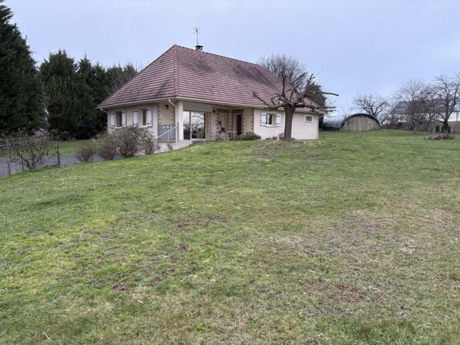  te koop vrijstaand huis Vignols Corrèze 1