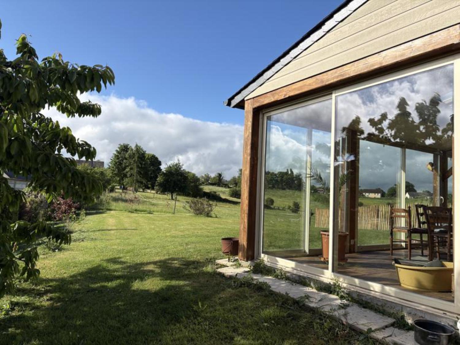 te koop vrijstaand huis Lubersac Corrèze 19