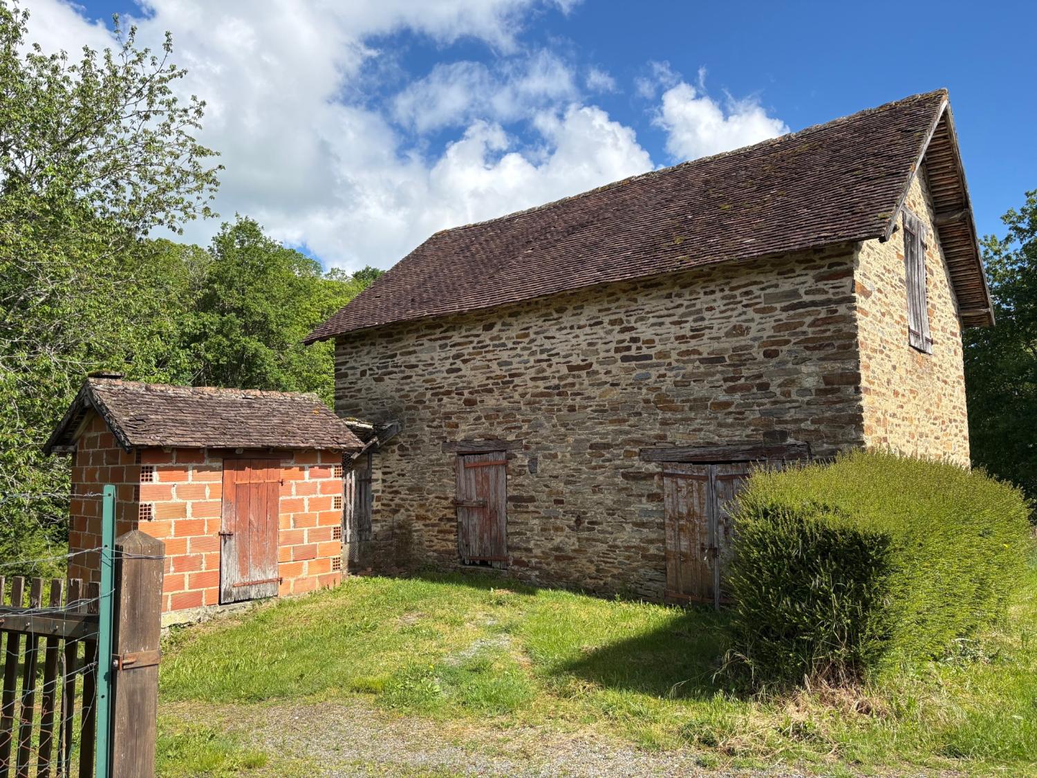 te koop boerderij Coussac-Bonneval Haute-Vienne 13