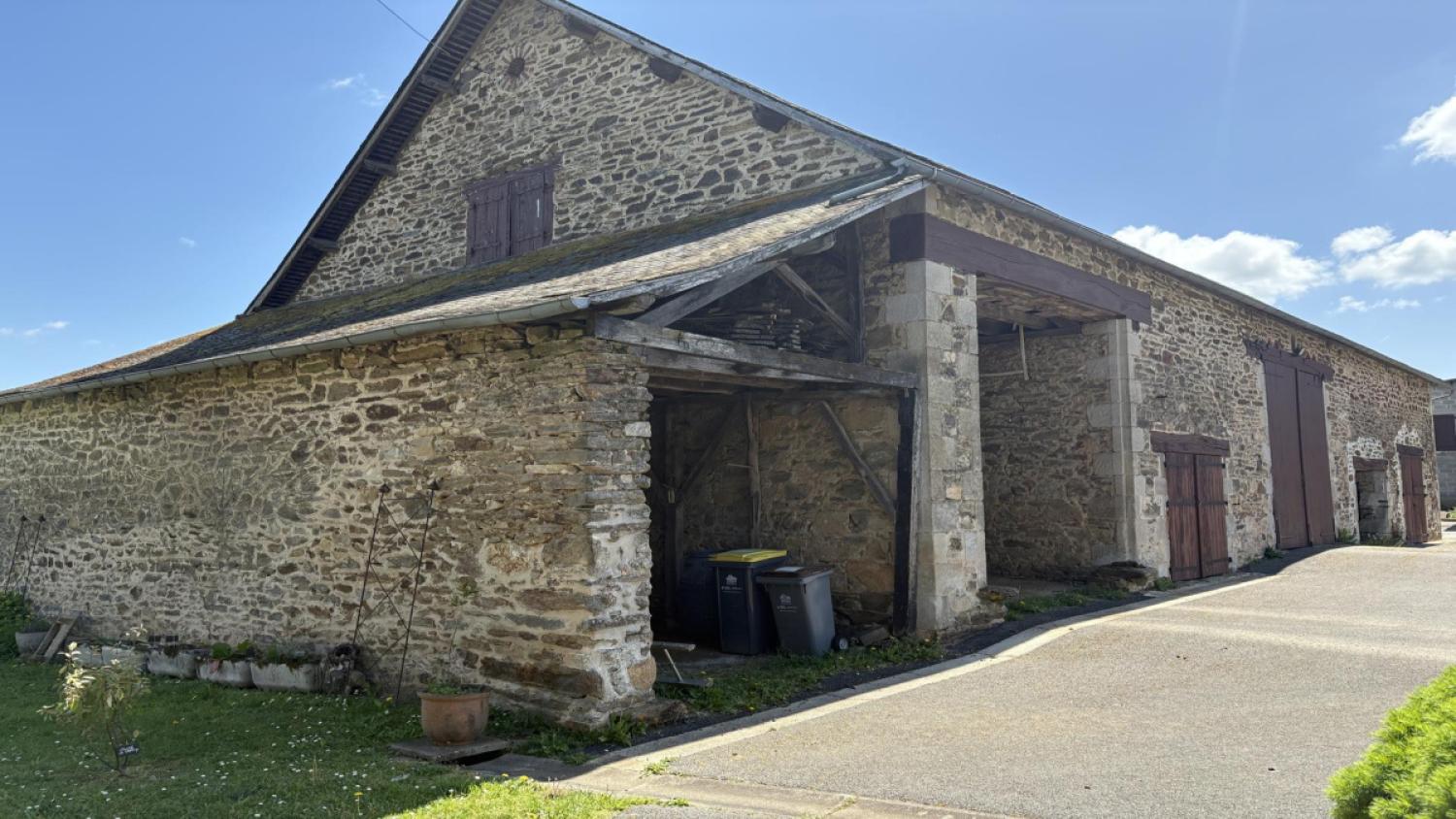 te koop vrijstaand huis Beyssac Corrèze 24