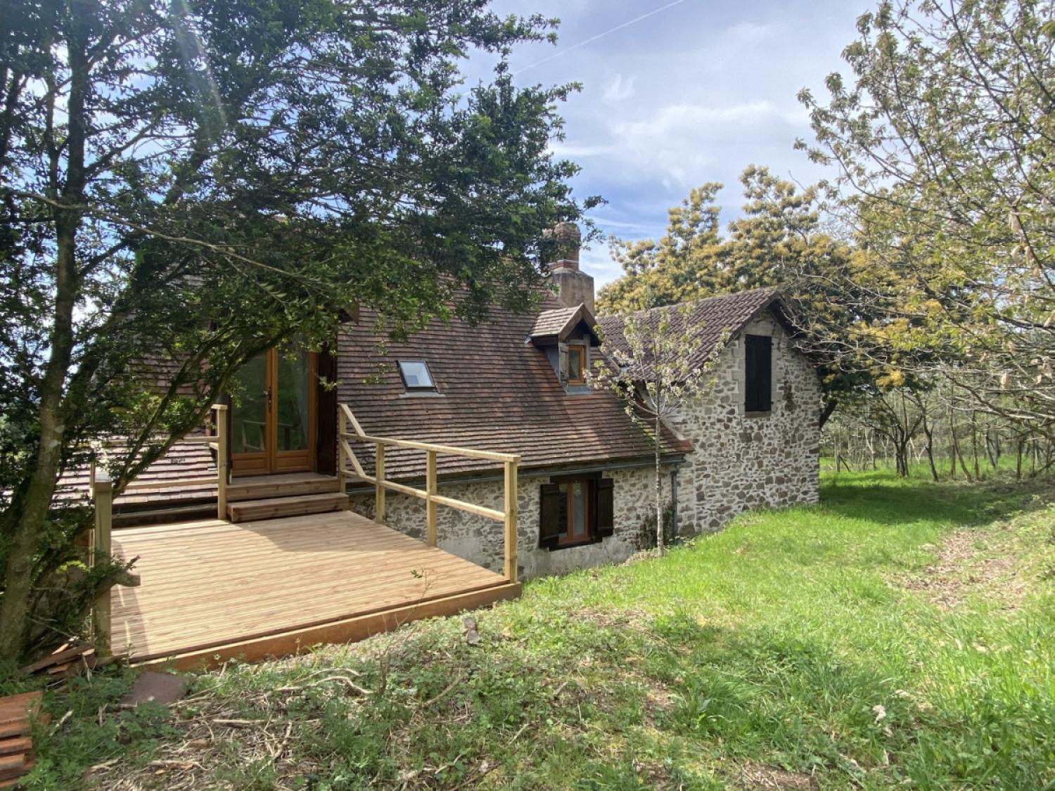  te koop boerderij Juillac Corrèze 16