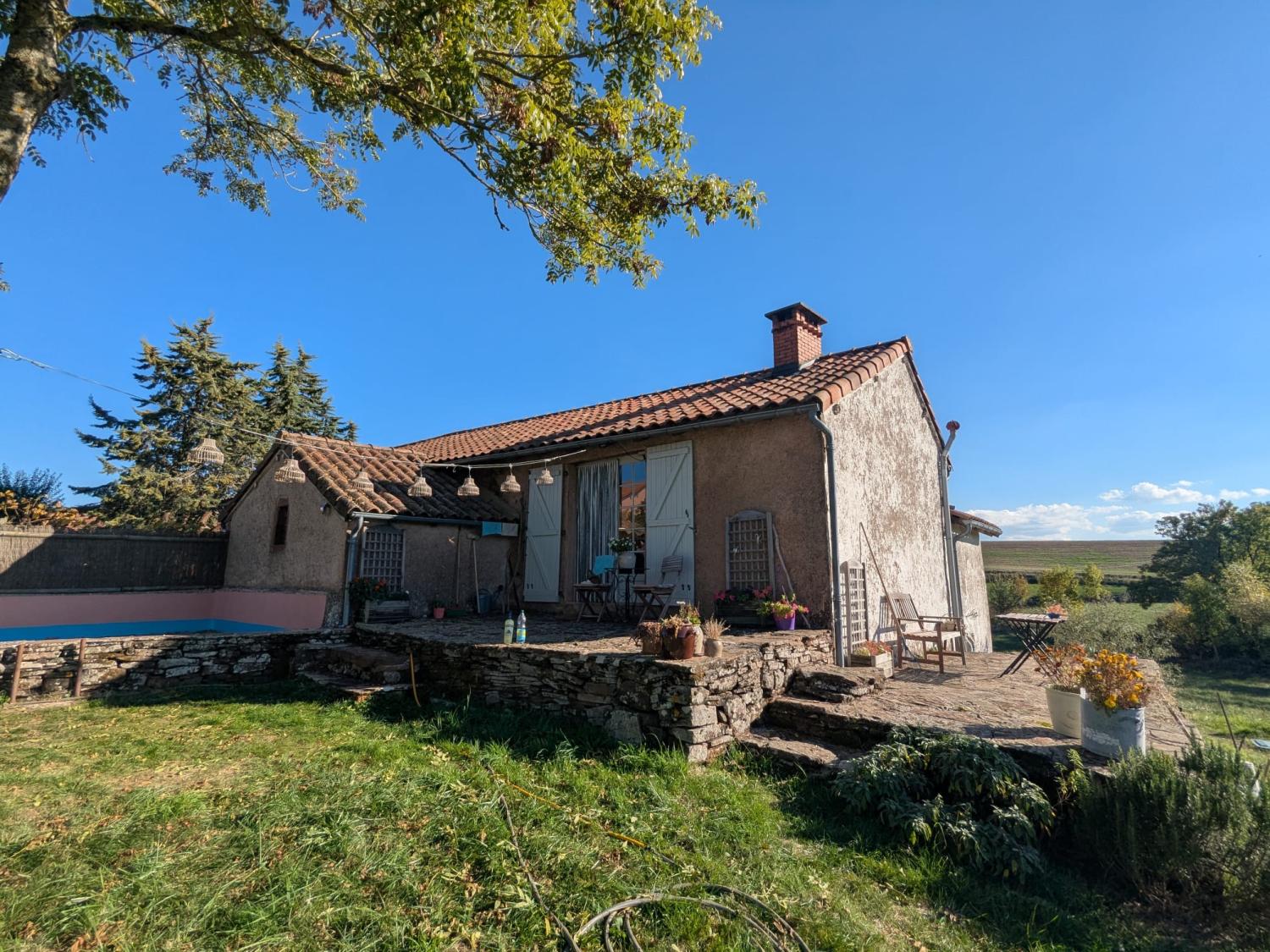 te koop boerderij Saint-Sernin-sur-Rance Aveyron 35