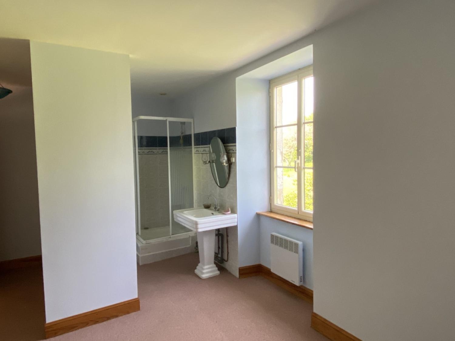 te koop vrijstaand huis Juillac Corrèze 14