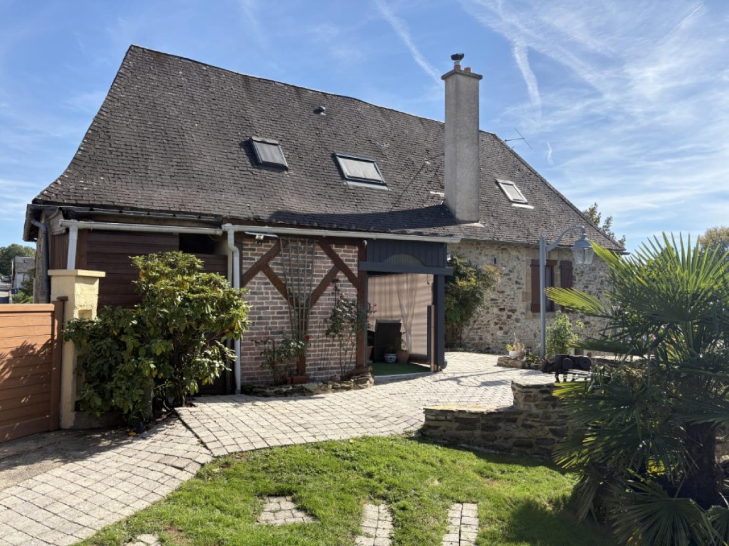 te koop vrijstaand huis Arnac-Pompadour Corrèze 25