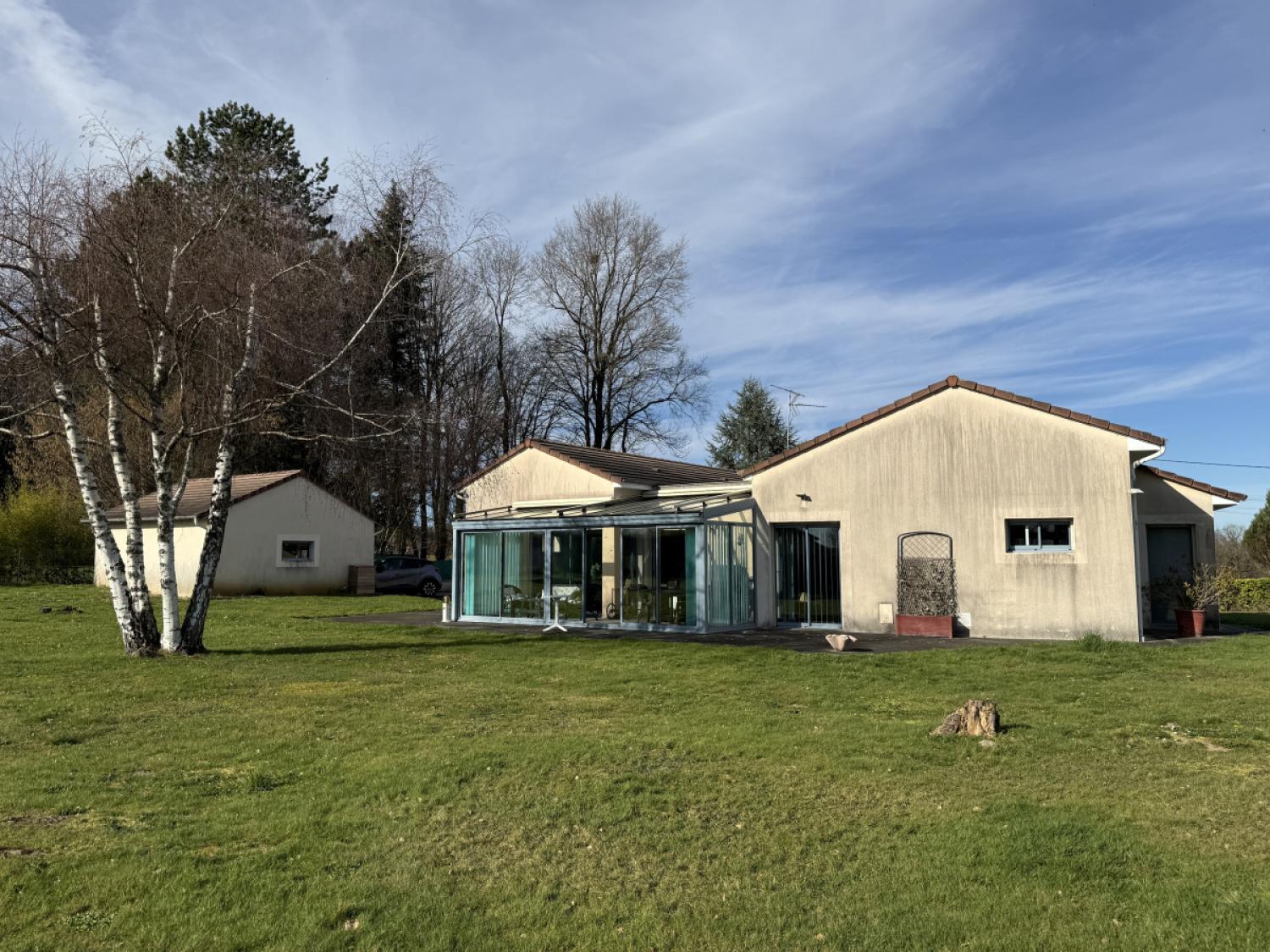 te koop vrijstaand huis Saint-Pardoux-Corbier Corrèze 17