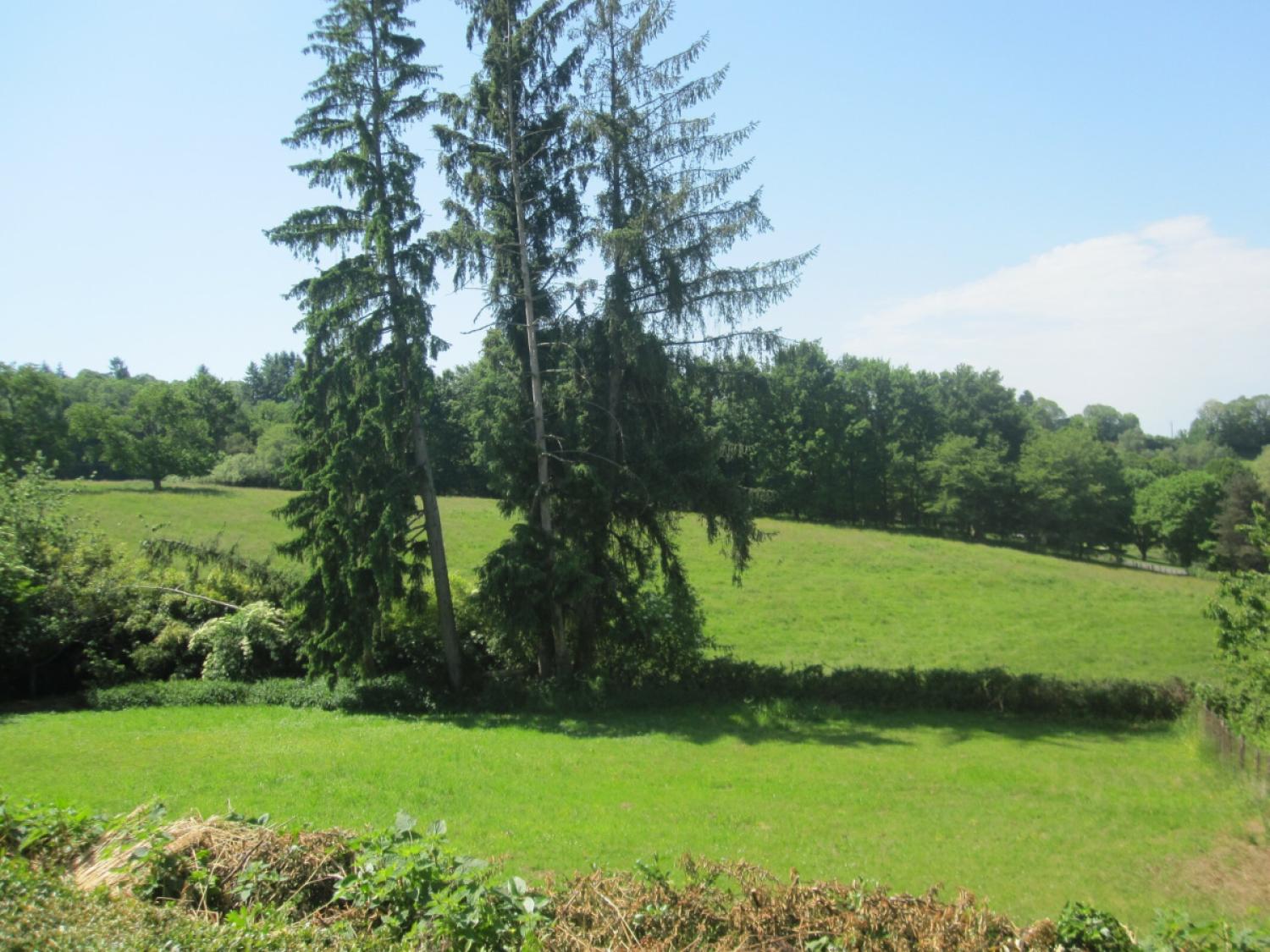  te koop vrijstaand huis Saint-Yrieix-la-Perche Haute-Vienne 25