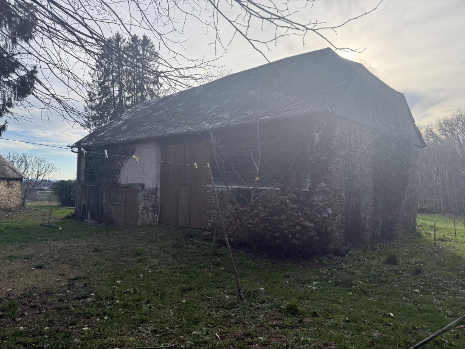 te koop vrijstaand huis Saint-Sornin-Lavolps Corrèze 17