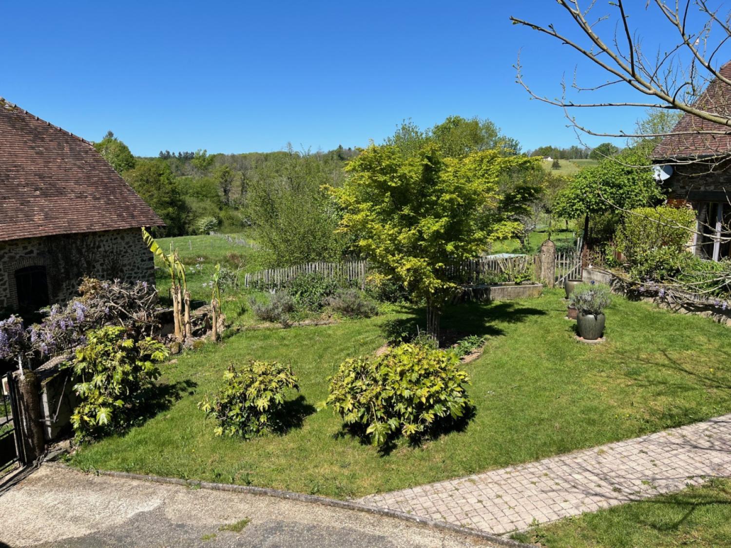 te koop huis met gîte Coussac-Bonneval Haute-Vienne 24