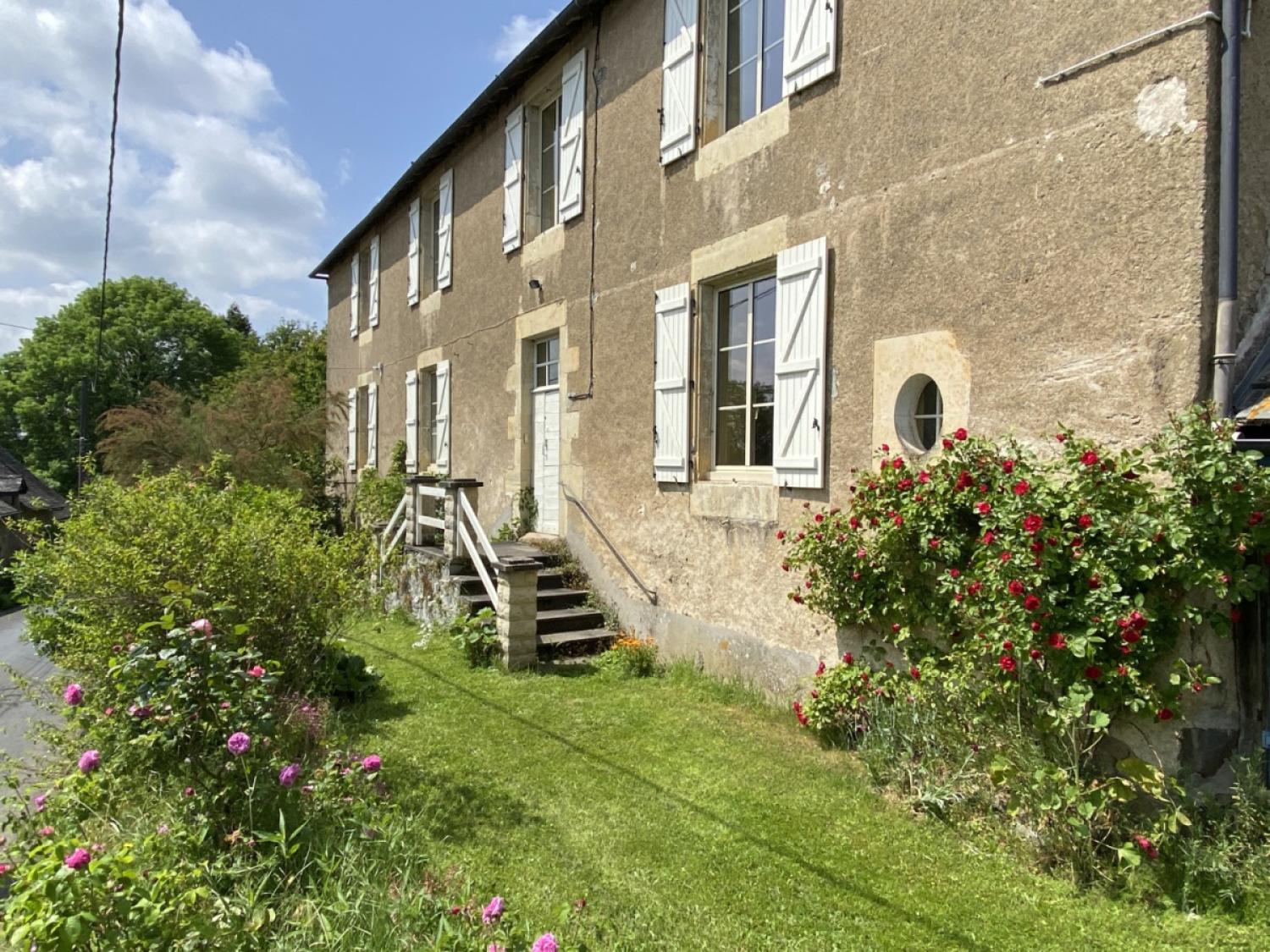 te koop vrijstaand huis Juillac Corrèze 17