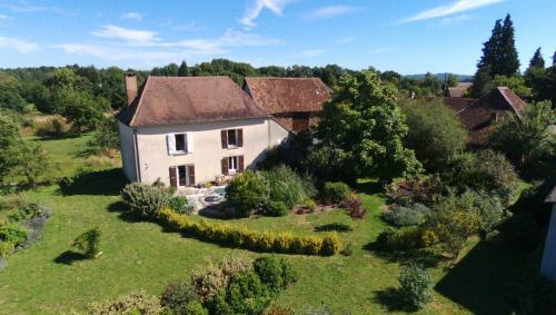 Coussac-Bonneval Haute-Vienne dorpsboerderij foto 7361903