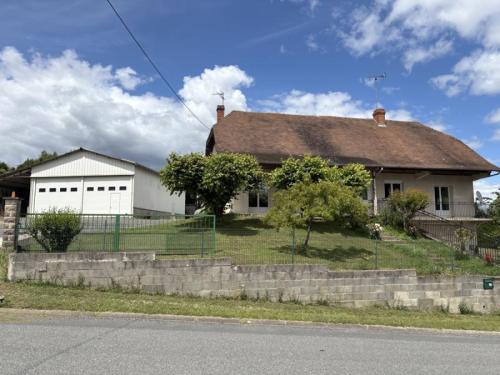 Lubersac Corrèze vrijstaand huis foto
