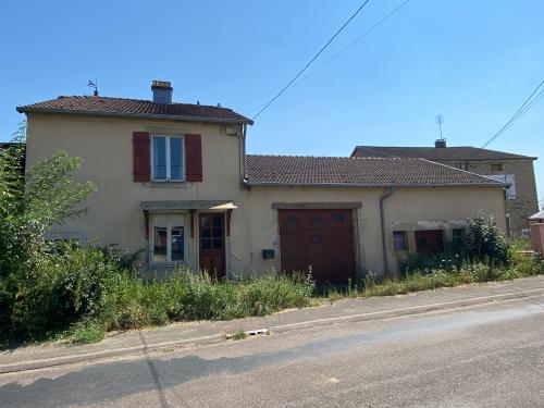 Vernois-sur-Mance Haute-Saône dorpsboerderij foto