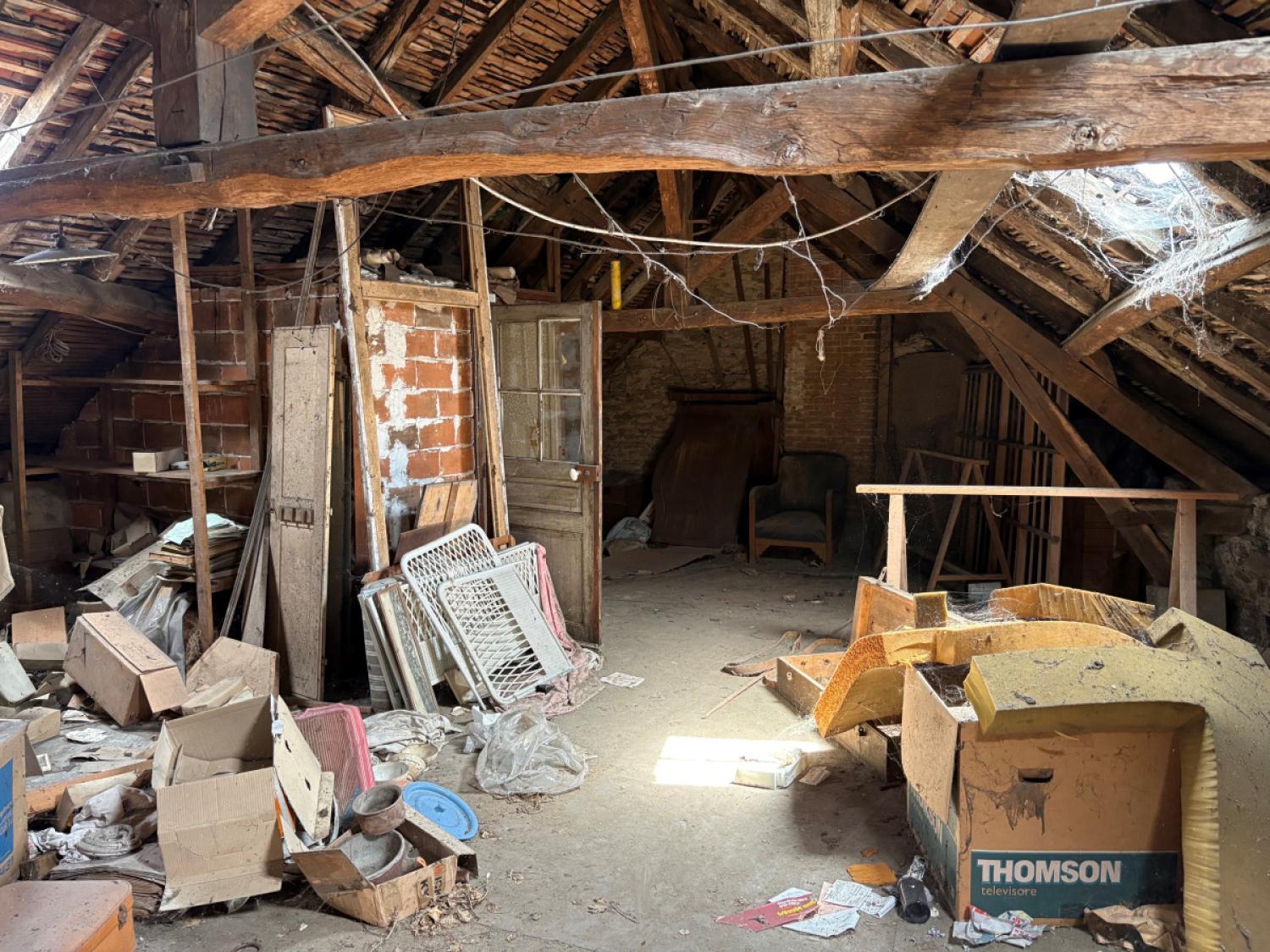  te koop gebouw Saint-Yrieix-la-Perche Haute-Vienne 15