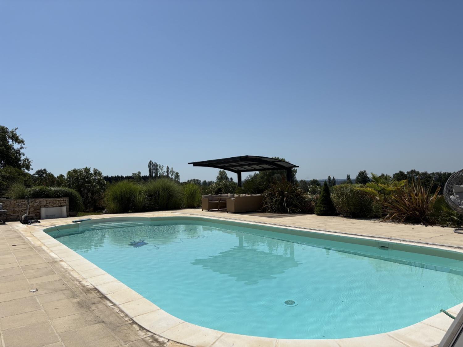  te koop huis met gîte Génis Dordogne 27