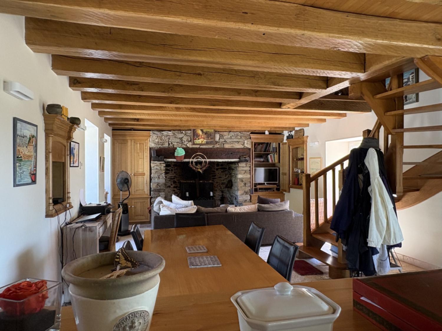  te koop huis met gîte Génis Dordogne 9