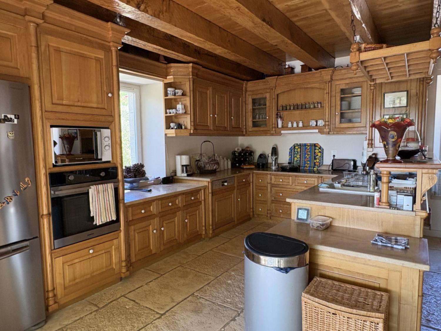  te koop huis met gîte Génis Dordogne 8