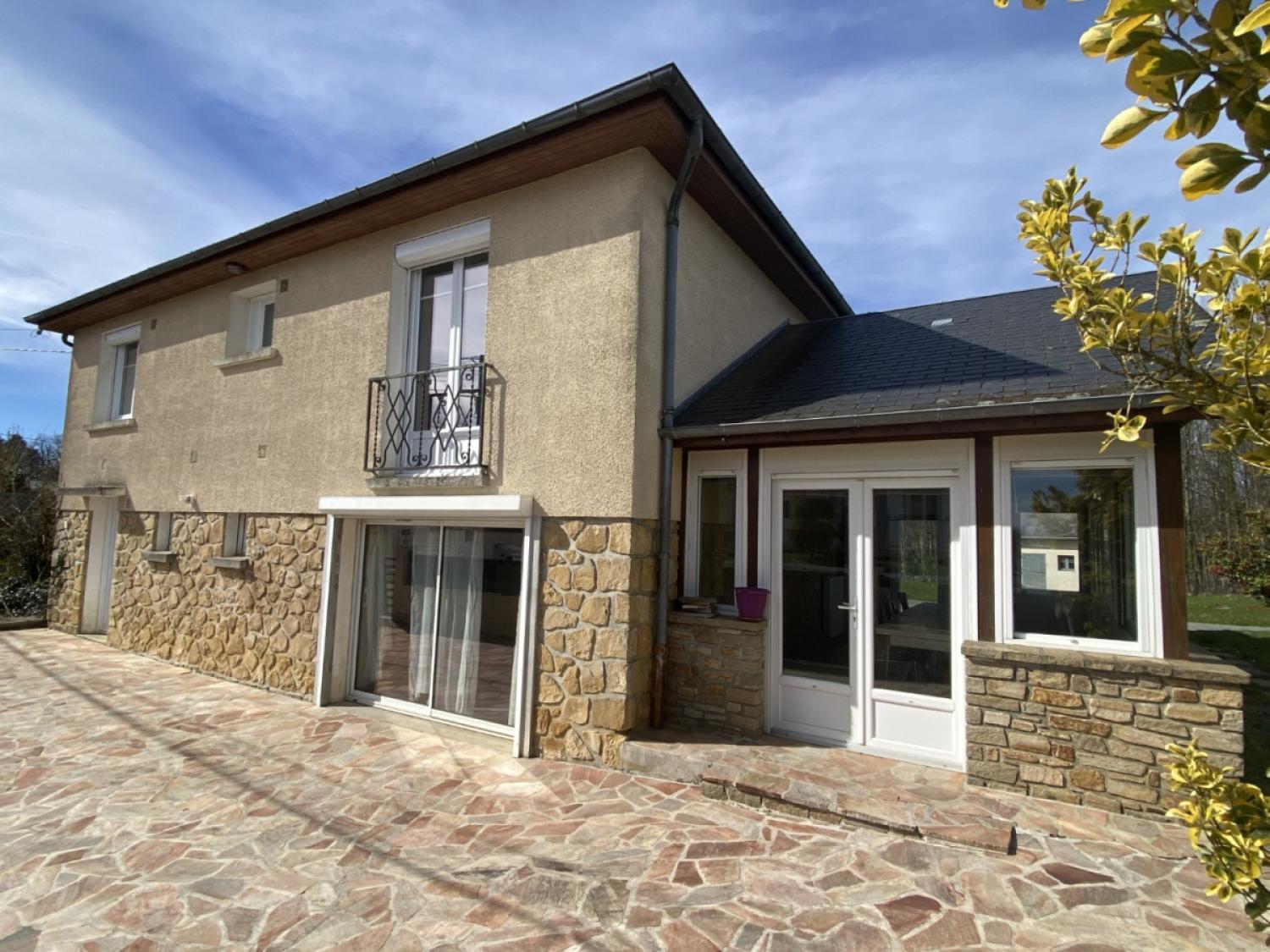 te koop vrijstaand huis Arnac-Pompadour Corrèze 1
