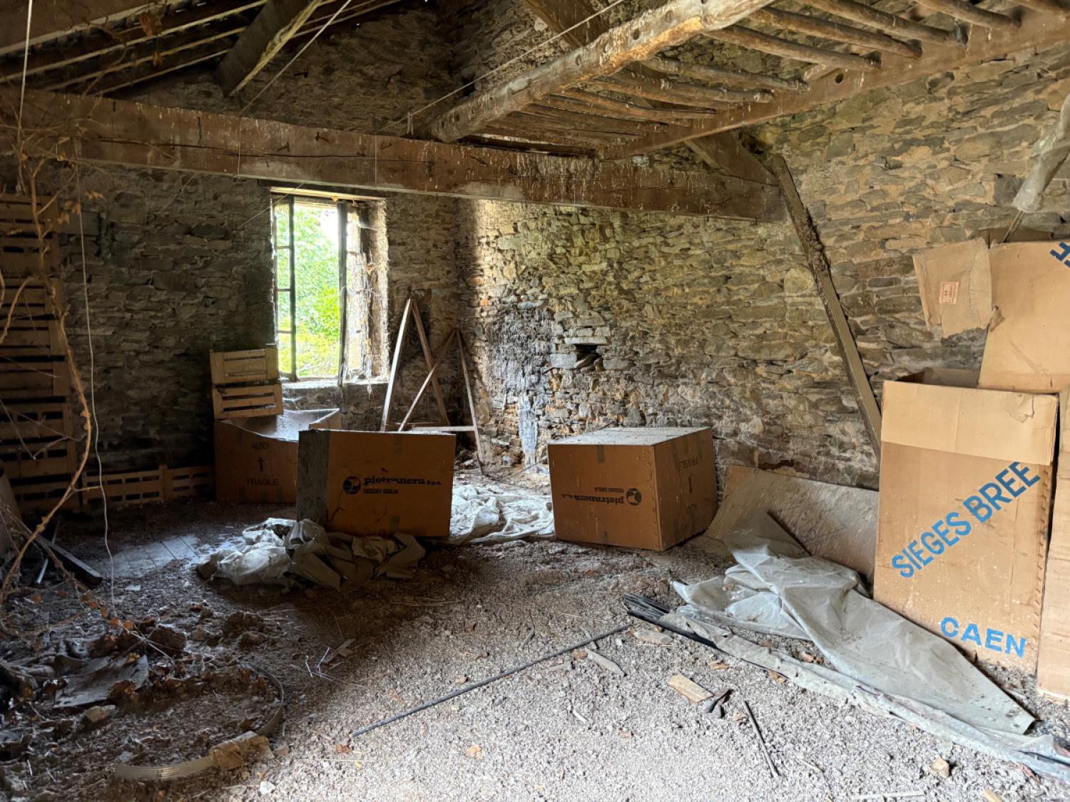 te koop gebouw Saint-Yrieix-la-Perche Haute-Vienne 19