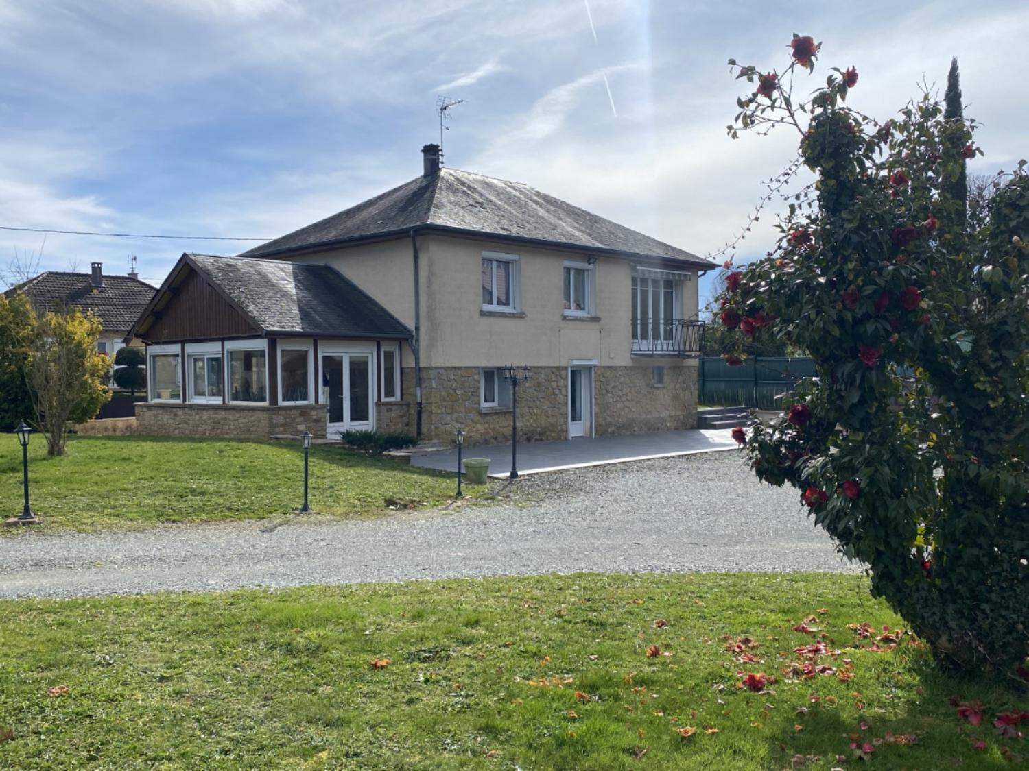  te koop vrijstaand huis Arnac-Pompadour Corrèze 2