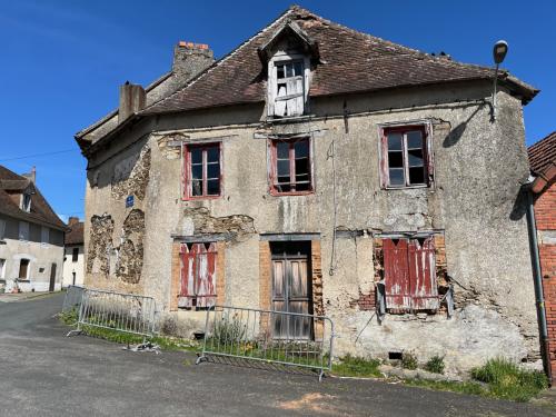 Coussac-Bonneval Haute-Vienne dorpshuis foto 7381660