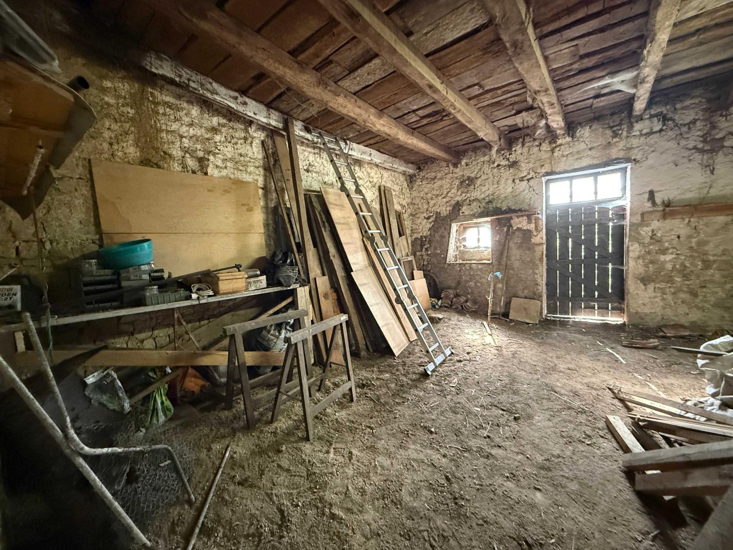 te koop dorpsboerderij Melay Haute-Marne 17