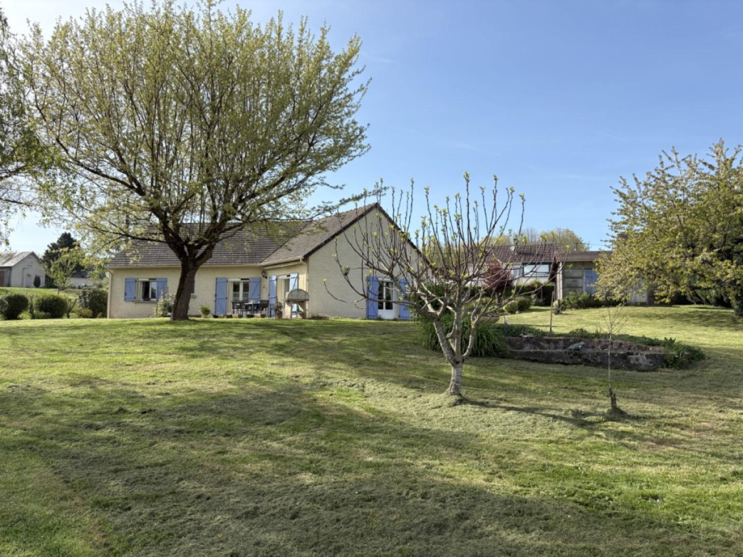  te koop vrijstaand huis Beyssac Corrèze 2