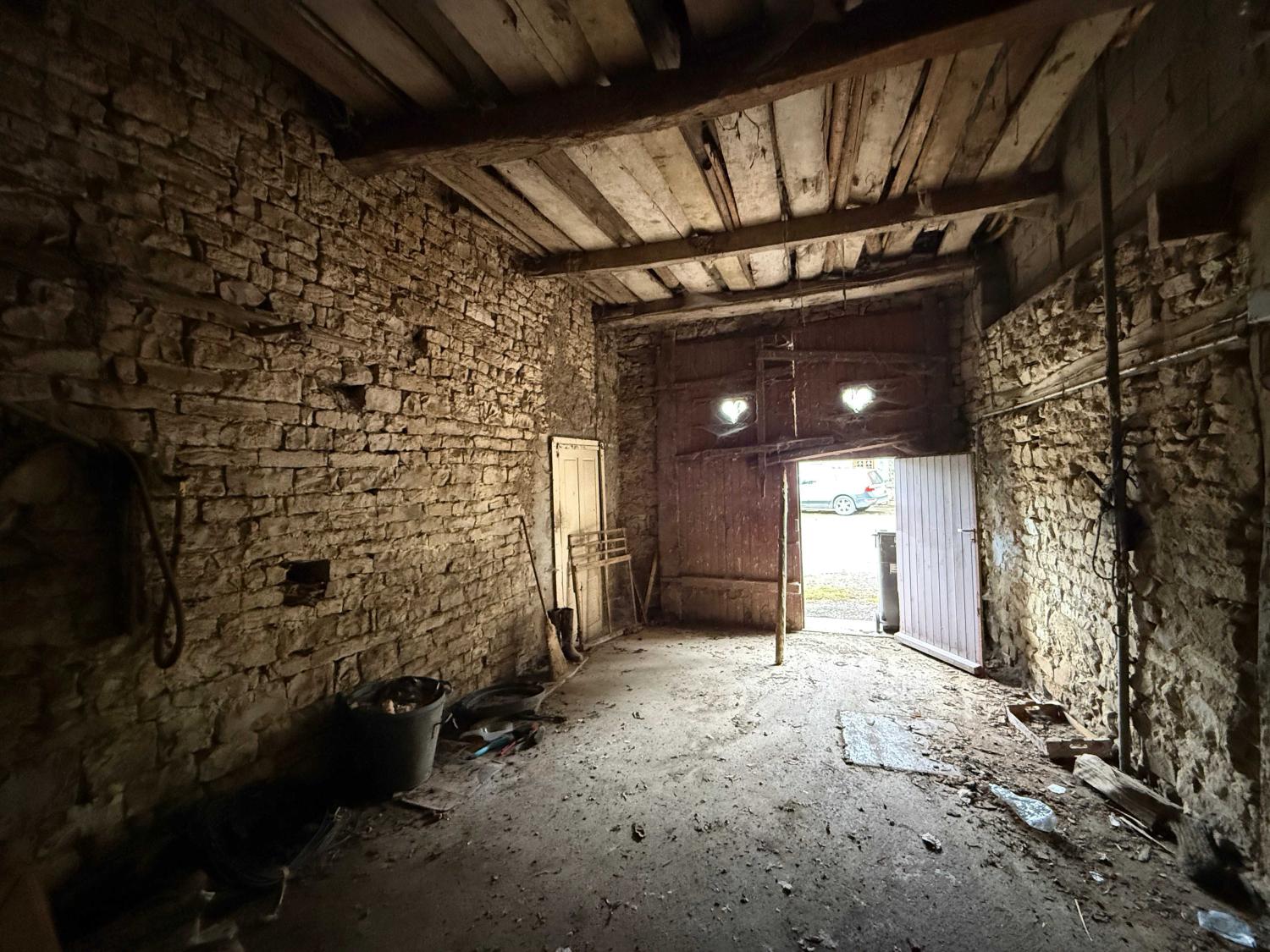 te koop dorpsboerderij Augicourt Haute-Saône 7