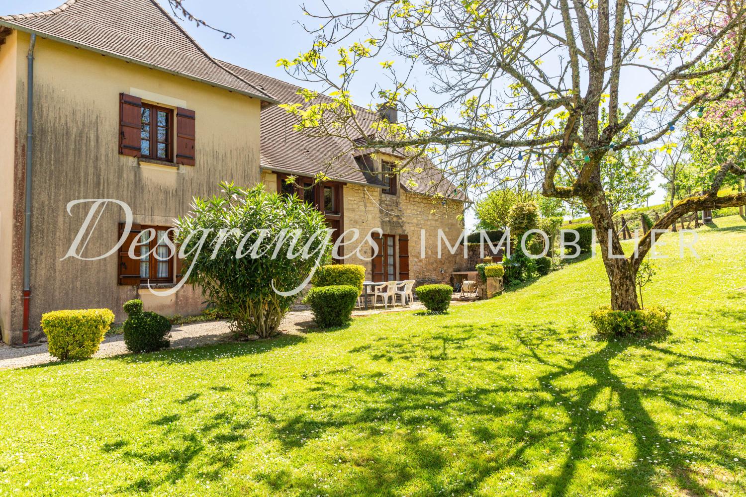 te koop landgoed Hautefort Dordogne 22
