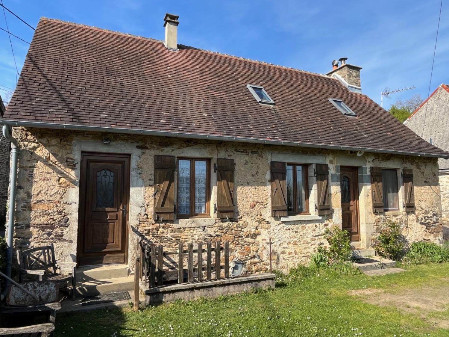te koop vrijstaand huis Jumilhac-le-Grand Dordogne 16