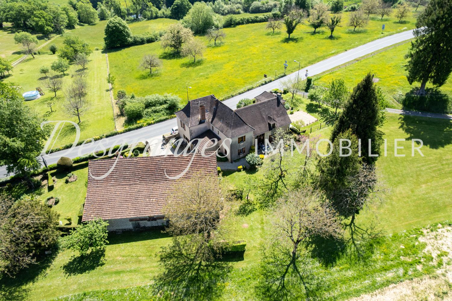 te koop landgoed Hautefort Dordogne 3