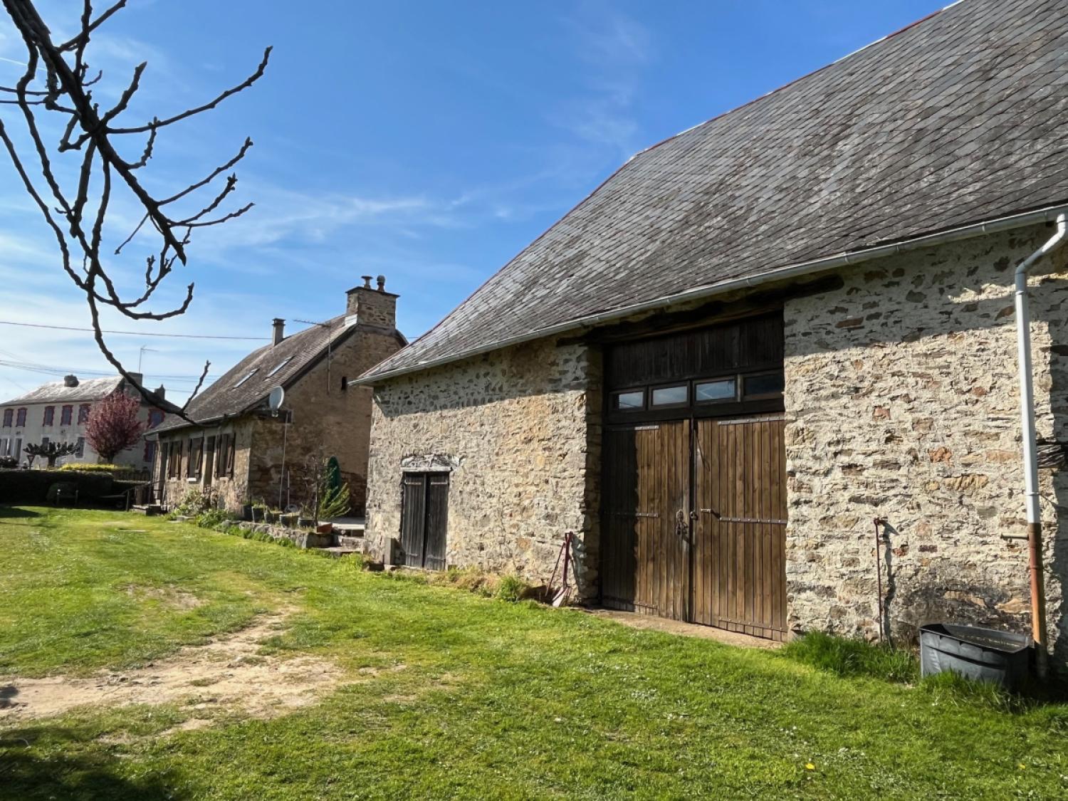 te koop vrijstaand huis Jumilhac-le-Grand Dordogne 17