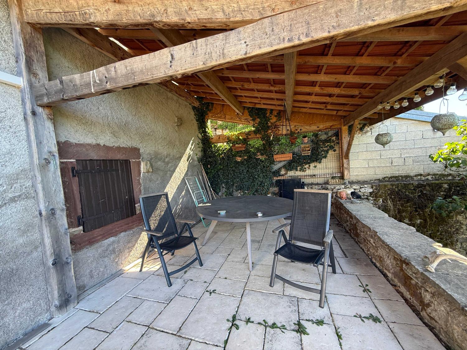 te koop dorpsboerderij Corre Haute-Saône 25