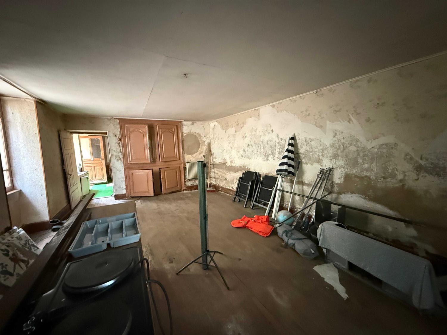  te koop dorpshuis Melay Haute-Marne 10