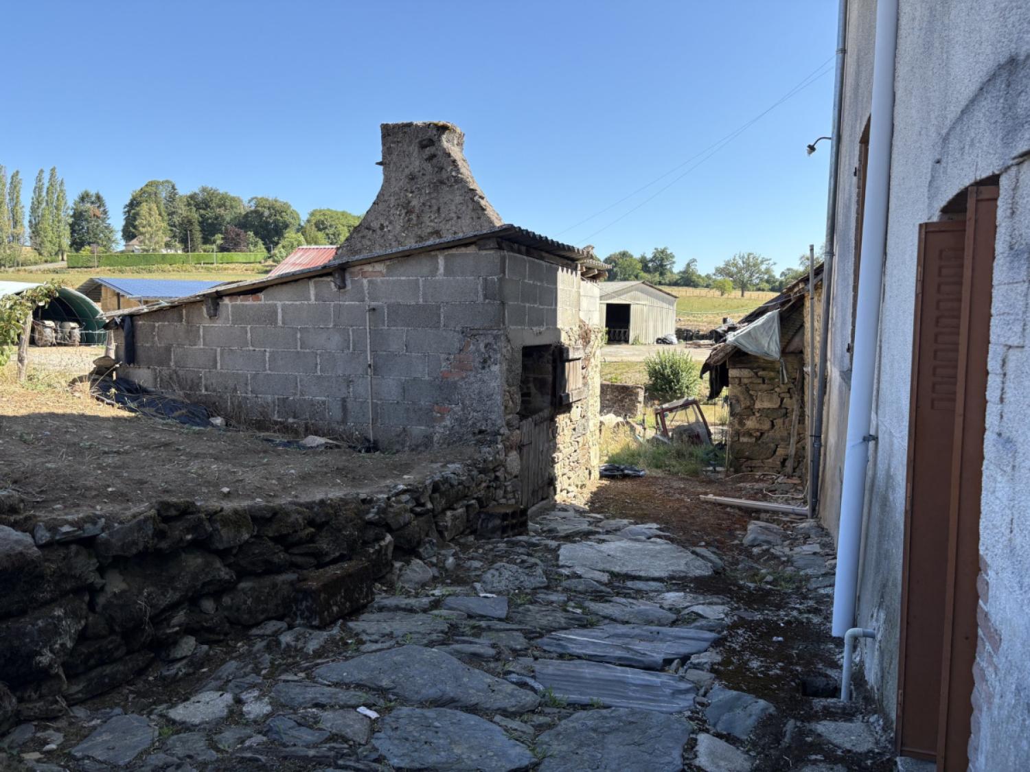 te koop huis La Porcherie Haute-Vienne 16